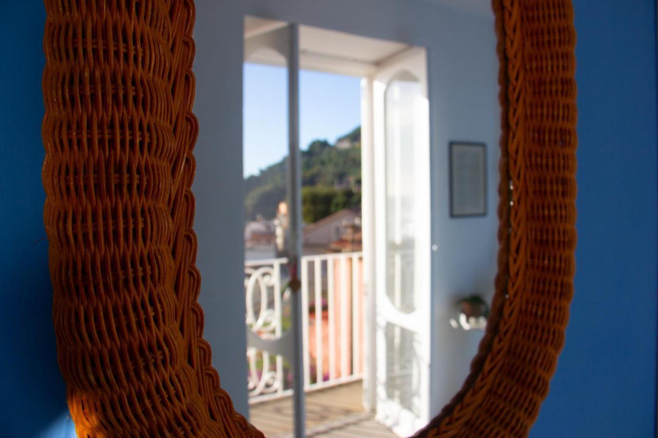 Dimore Santojanni - La Casa Sul Porto Maratea Buitenkant foto